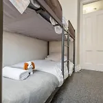 Beautiful Apartment With Parking