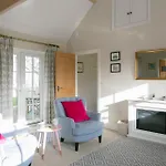 Stay On The Hill - Self Catered Cottages Laverick And Bothy