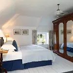 Charming Georgian Coach House
