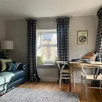 Vine Cottage