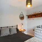 The Hadrian Apartment
