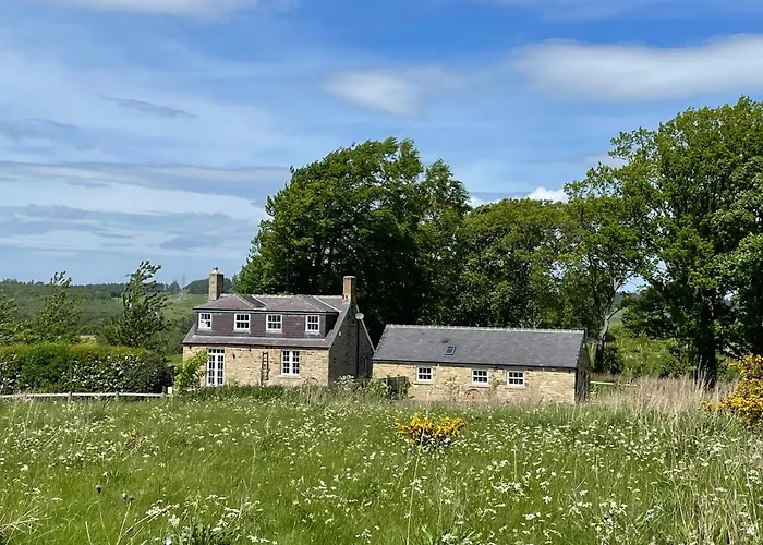 Stay On The Hill - Self Catered Cottages Laverick And Bothy