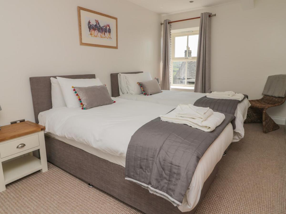 Dereside Hexham