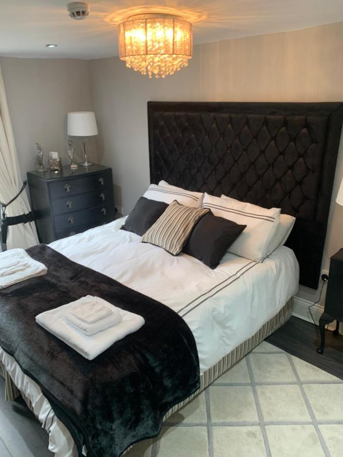 Town Centre, Market Place View Apartment *