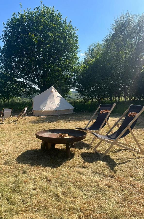 Luxury tent Donkleywood Farm