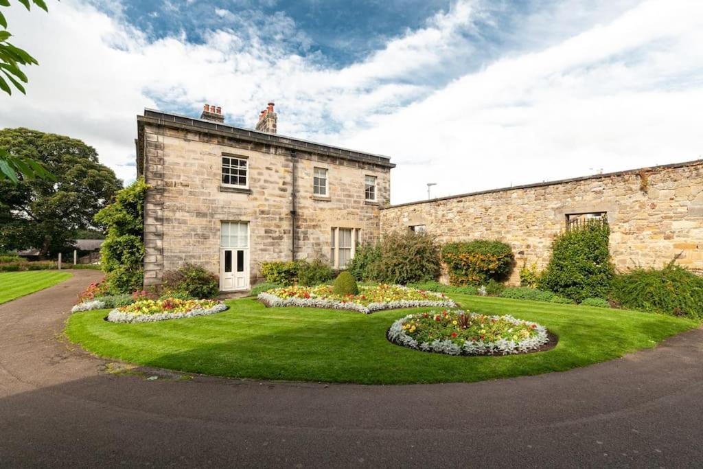 Holiday home Beautiful Grade Ii Listed Sleeping 20 *