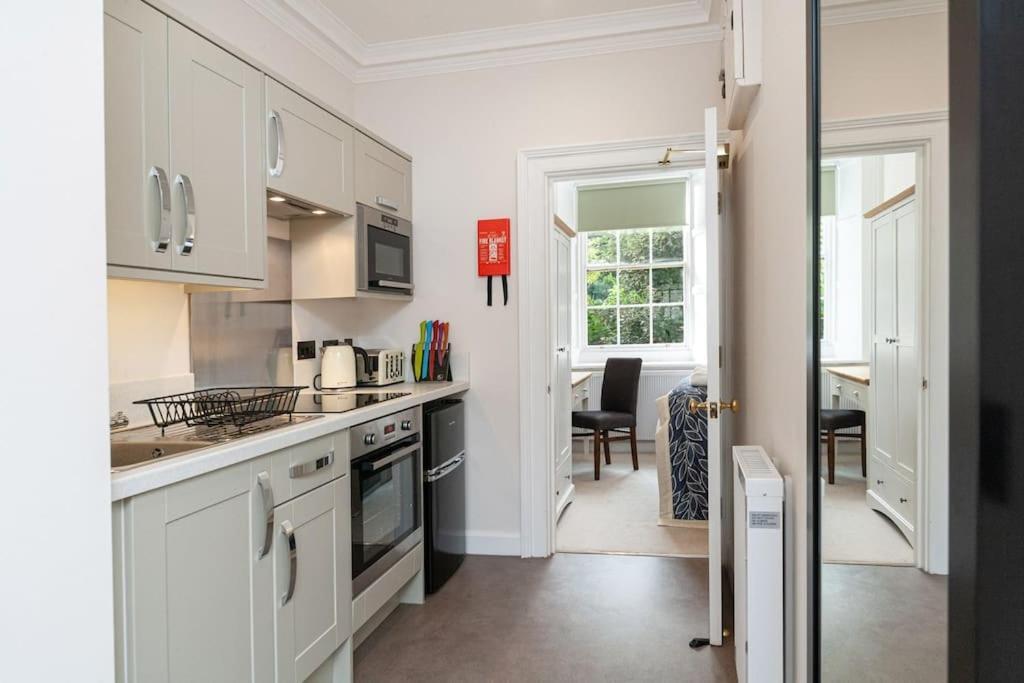 Beautiful Grade Ii Listed Sleeping 20 Holiday home *