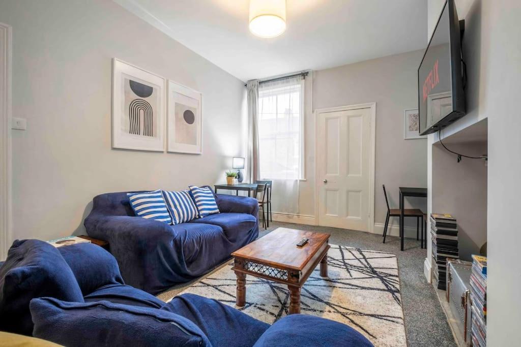 Apartment Beautiful With Parking