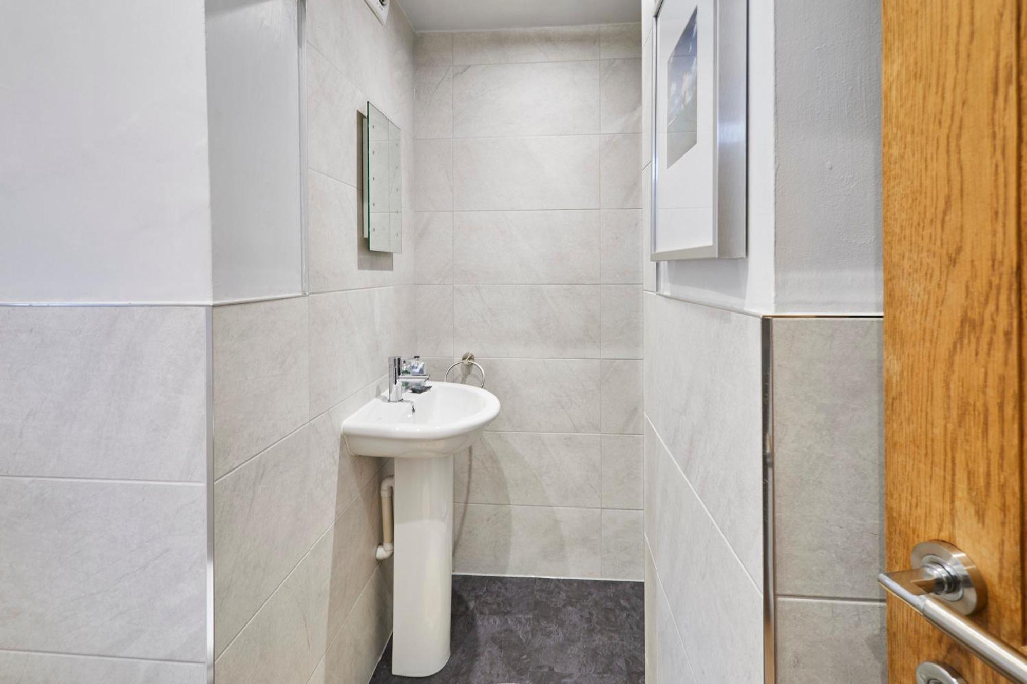 Holiday home Host & - Millers Coach House