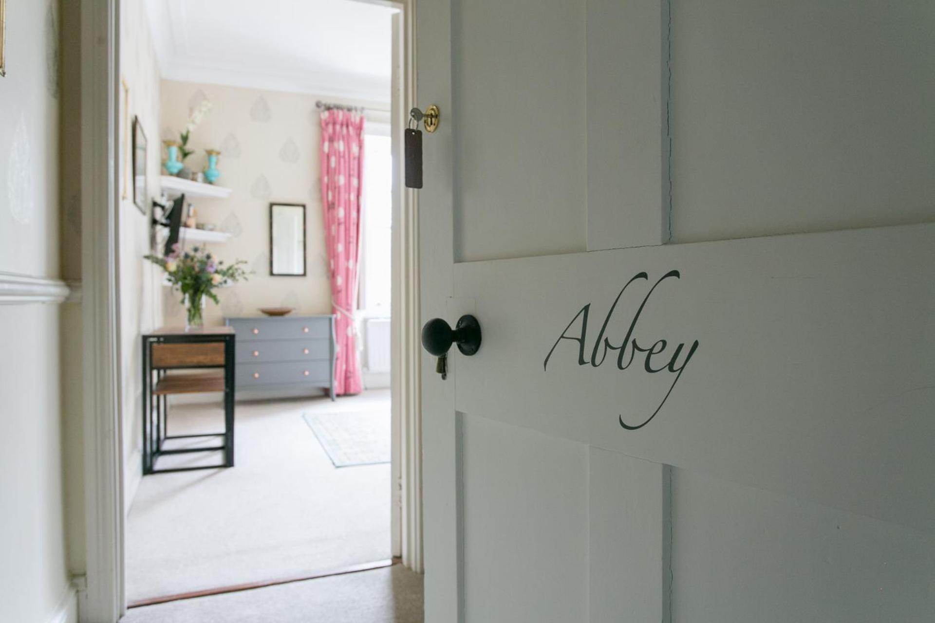On The Hill - The Coach House Country house