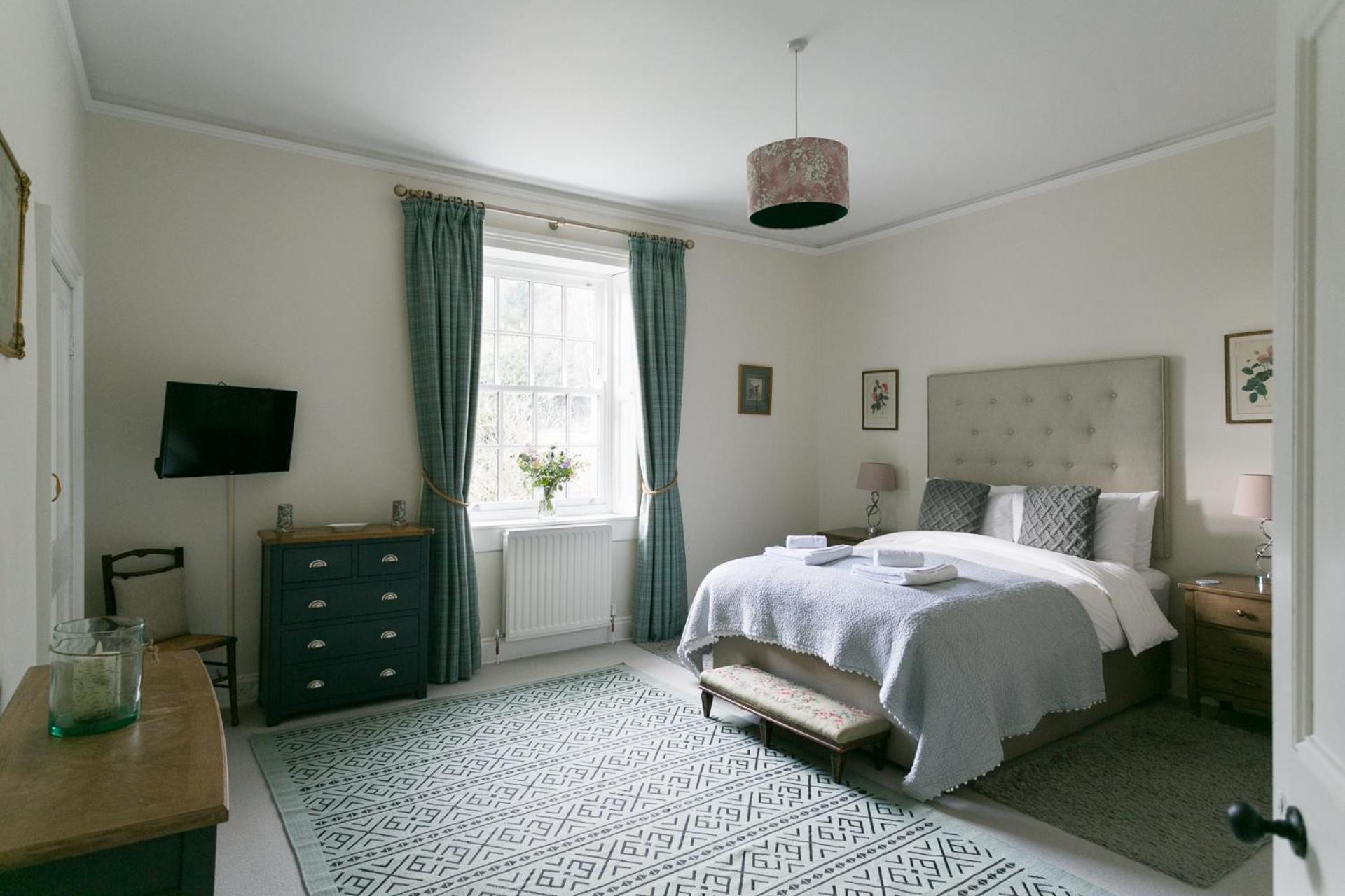 On The Hill - The Coach House