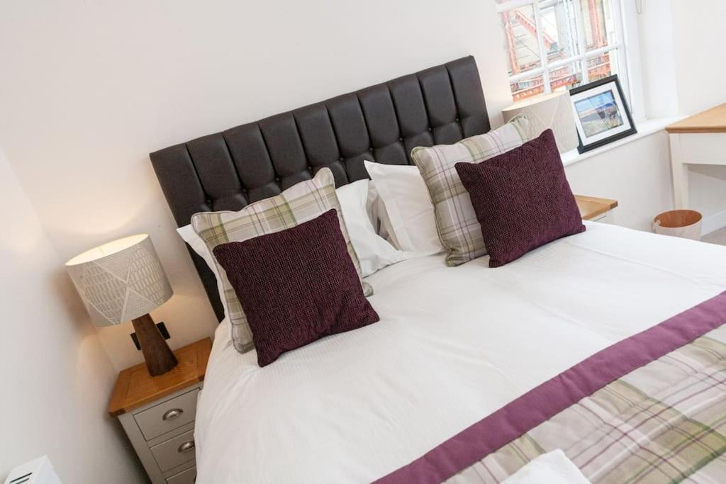 Beautiful Grade Ii Listed Sleeping 20 Hexham