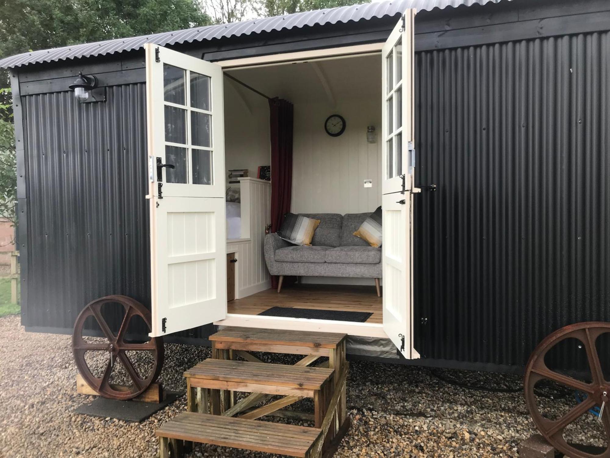 Hexhamshire Shepherd Hut Luxury tent