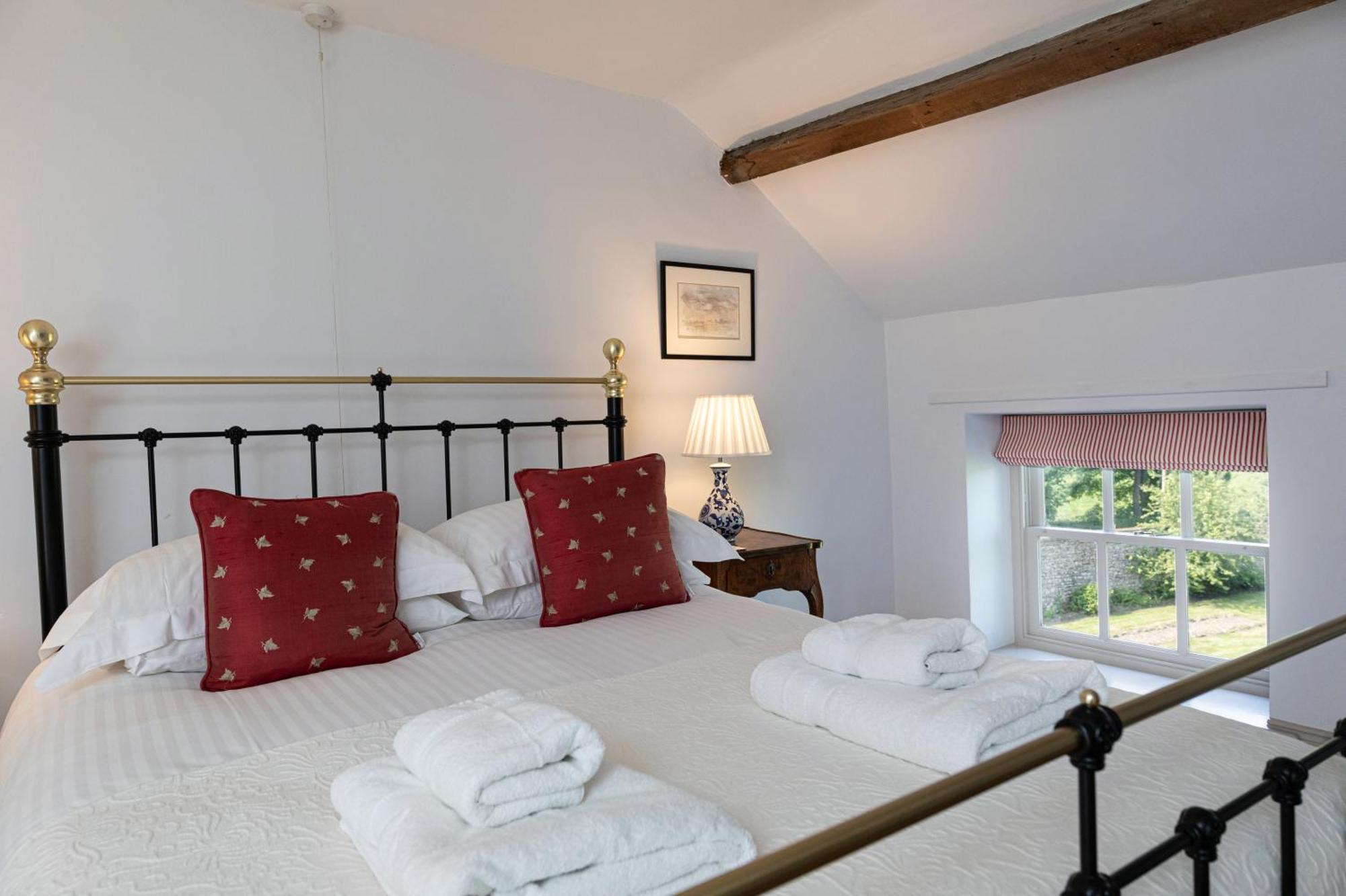 Charming Georgian Coach House Hexham