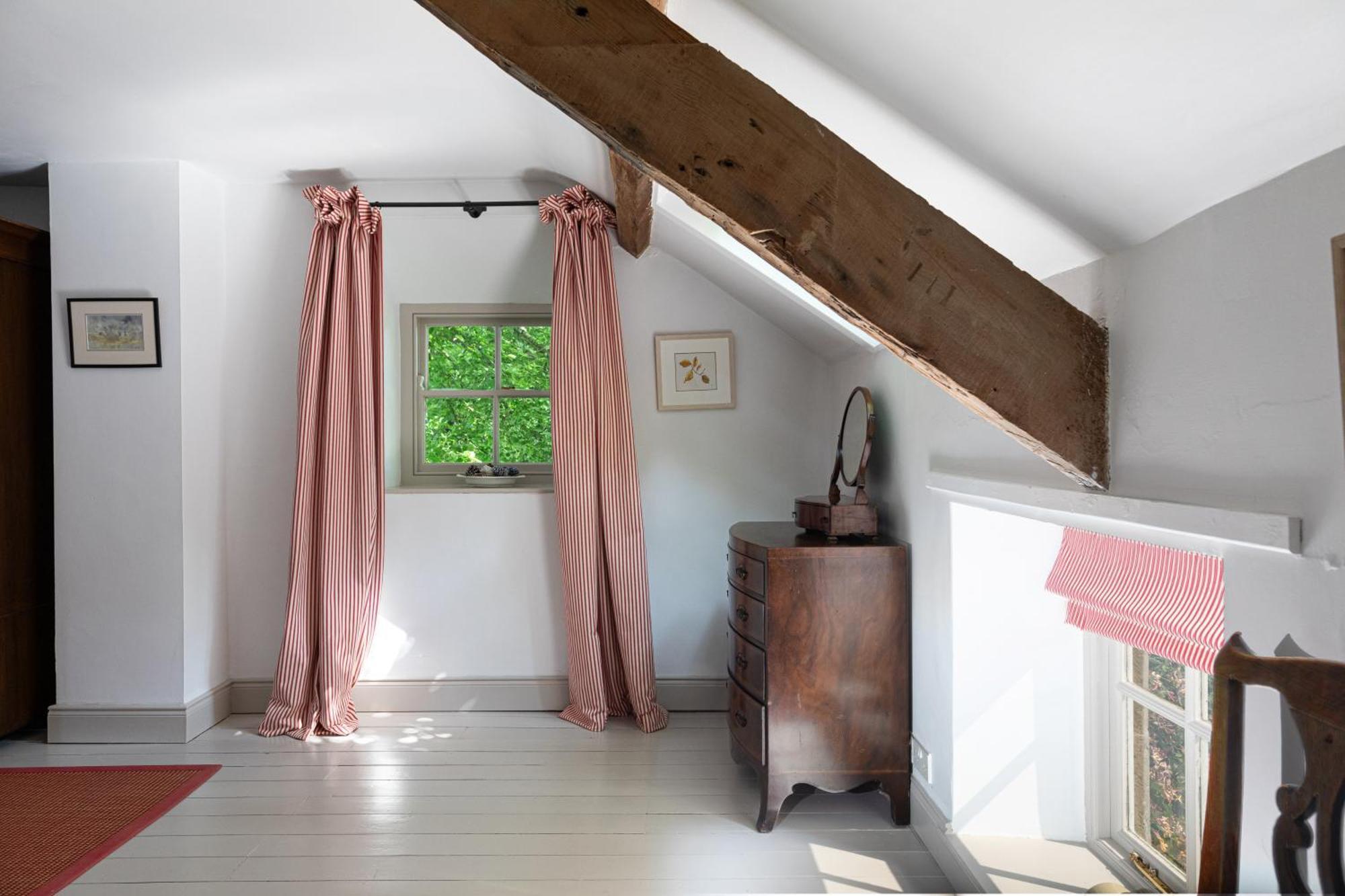 Holiday home Charming Georgian Coach House