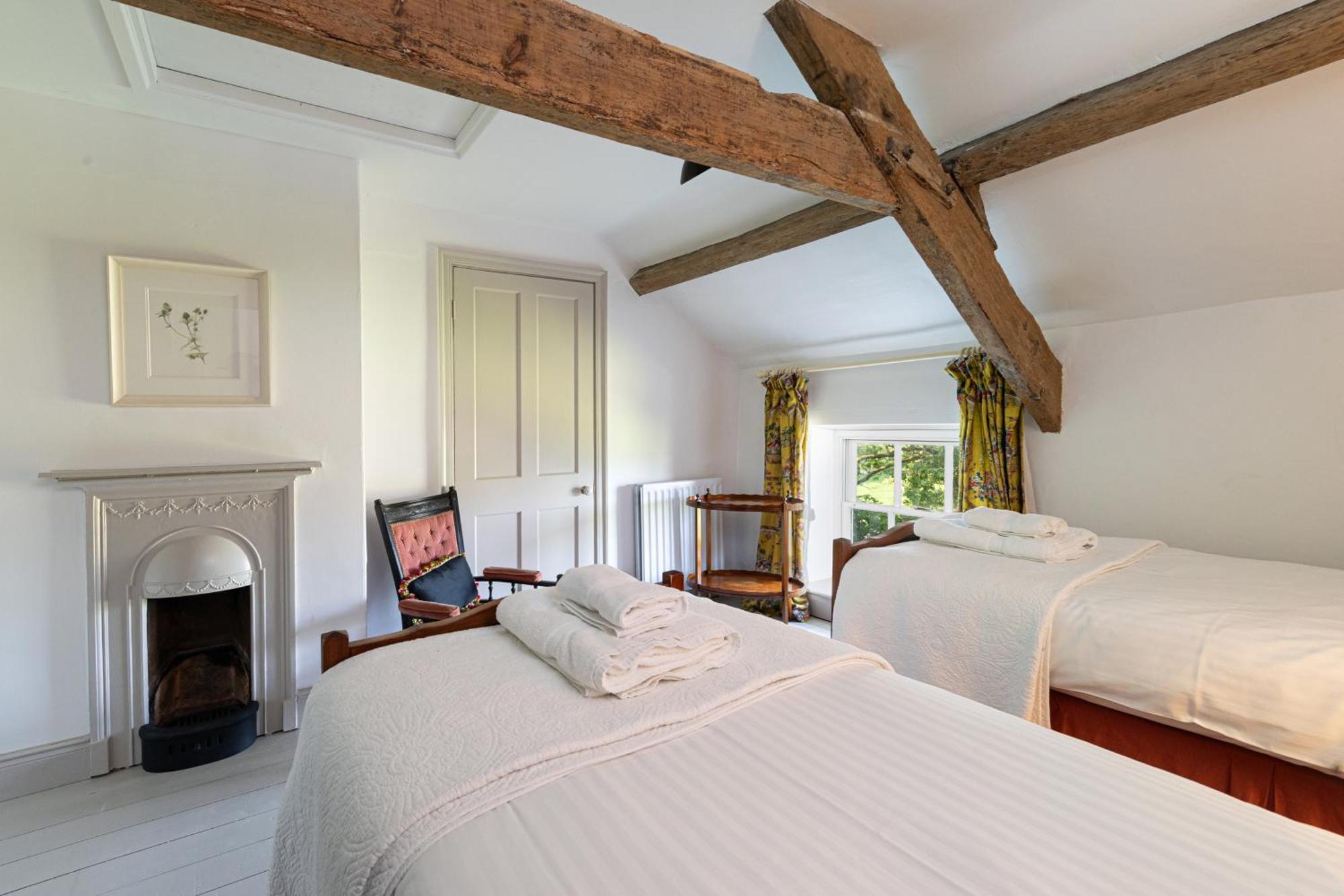 Charming Georgian Coach House * Hexham