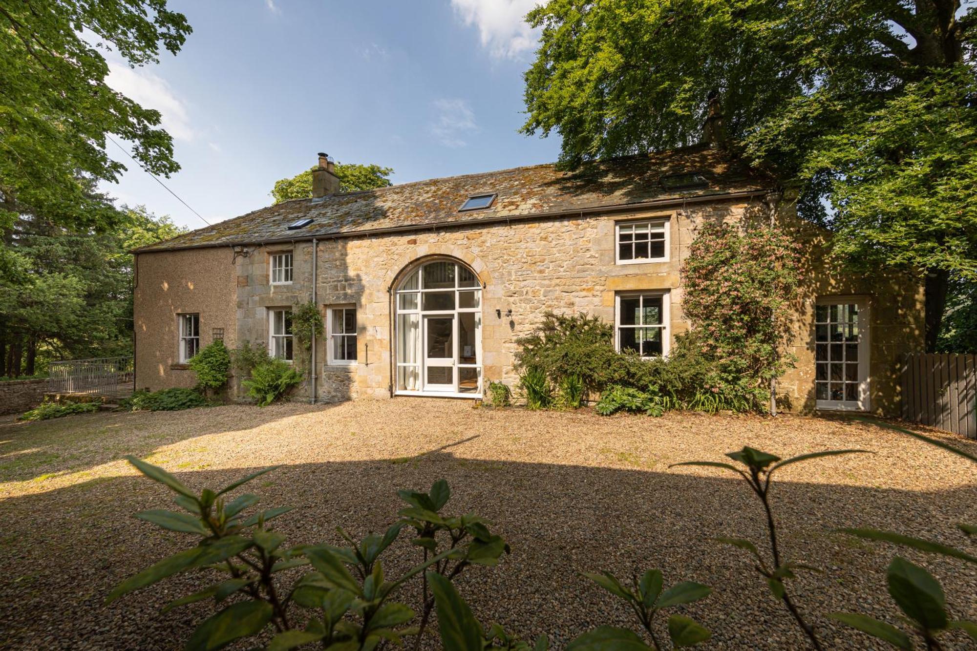Holiday home Charming Georgian Coach House