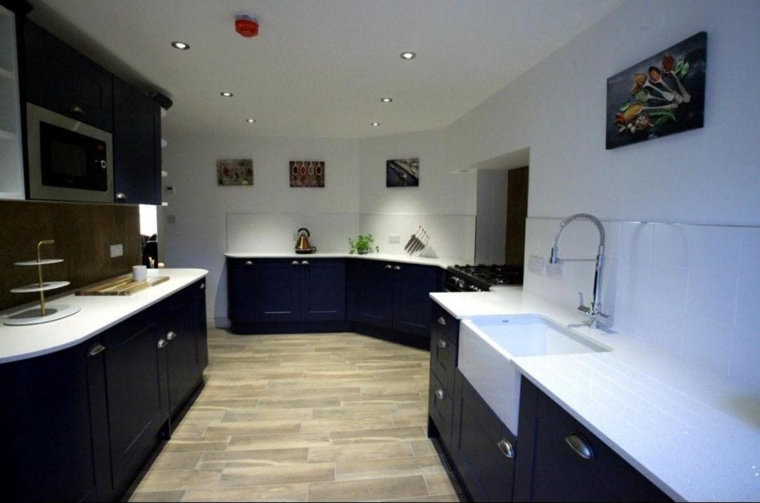 Holiday home The Dale Manor *