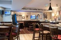 The Coach And Horses 2*