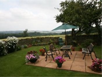 Hotel Hallbarns