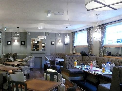 The County 4*