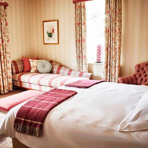 Walwick Hall Country Estate And 3* Hexham